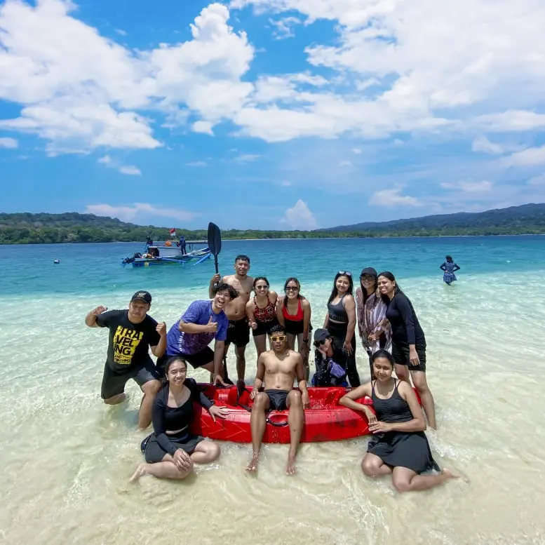 Paket Tour Pulau Peucang