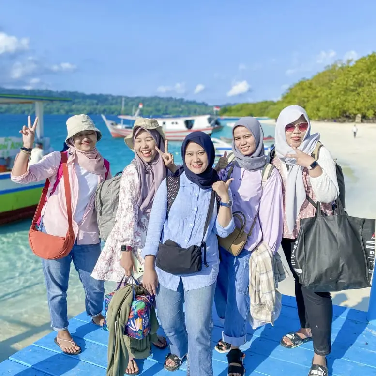 Paket Tour Pulau Peucang