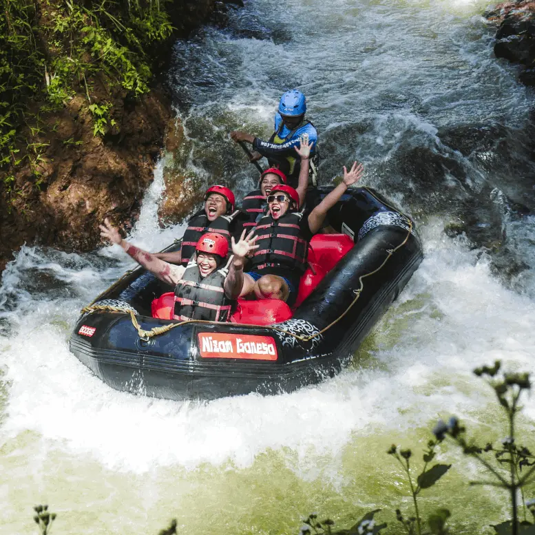 Paket Tour Rafting Pangalengan