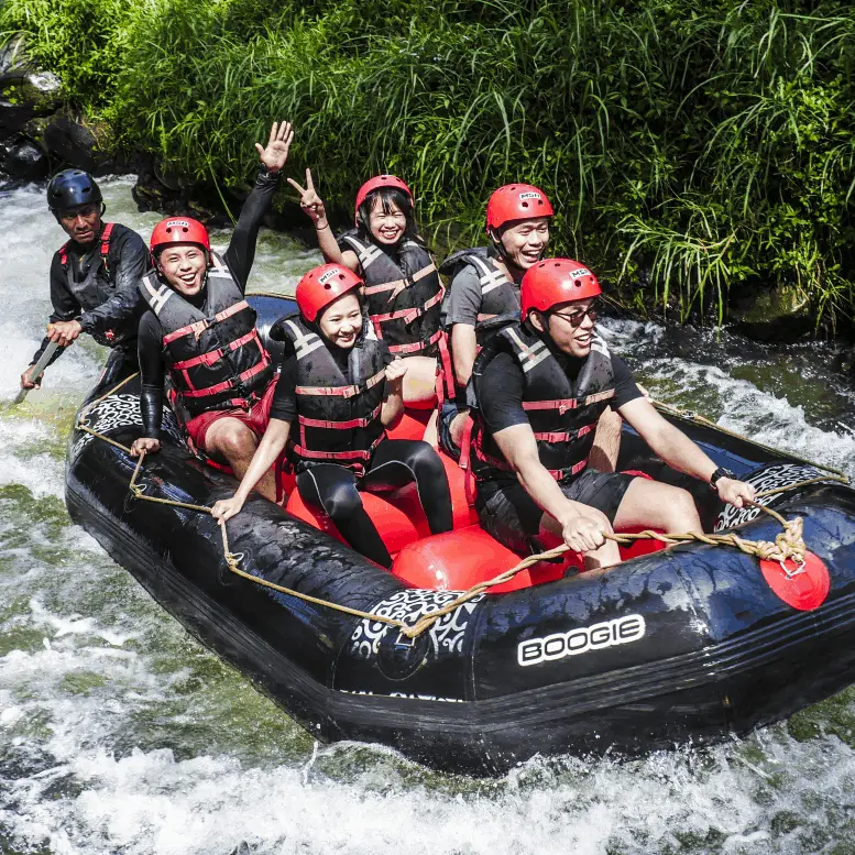Paket Tour Rafting Pangalengan